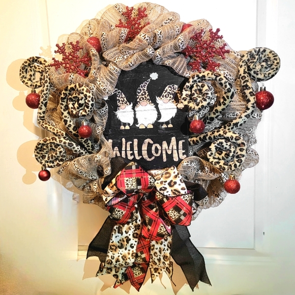Christmas Winter Gnome Wreath Cheetah Leopard Print Deco Mesh Bow - Picture 7 of 7